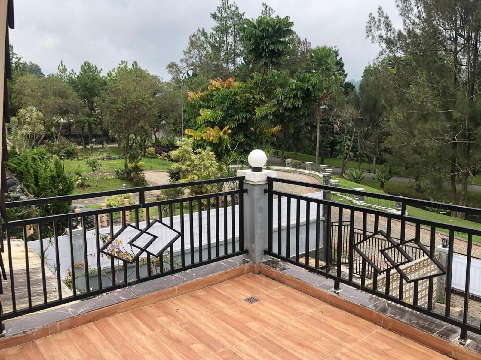 Eton Asia Villas-Kota Bunga Puncak Εξωτερικό φωτογραφία