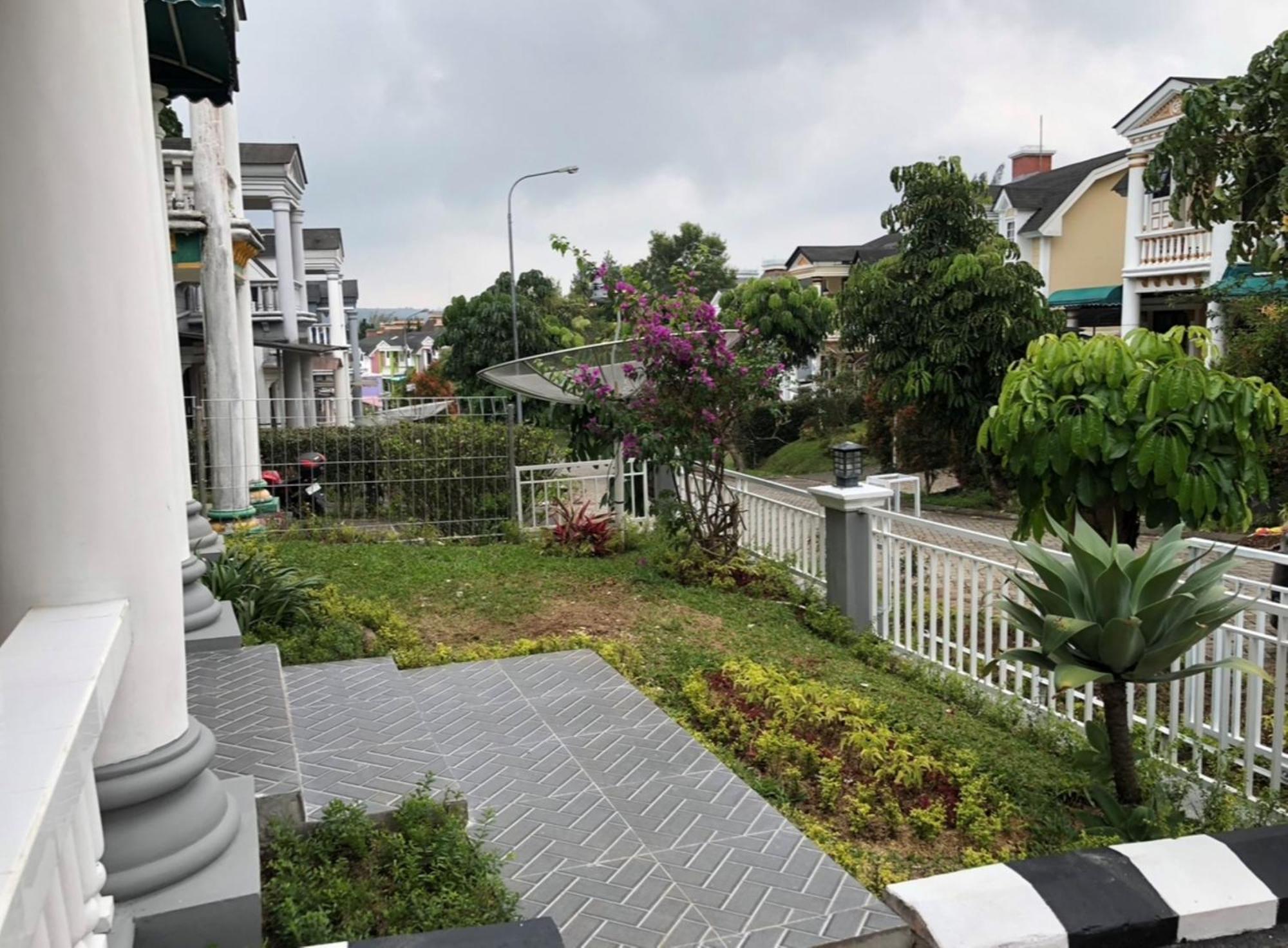Eton Asia Villas-Kota Bunga Puncak Εξωτερικό φωτογραφία