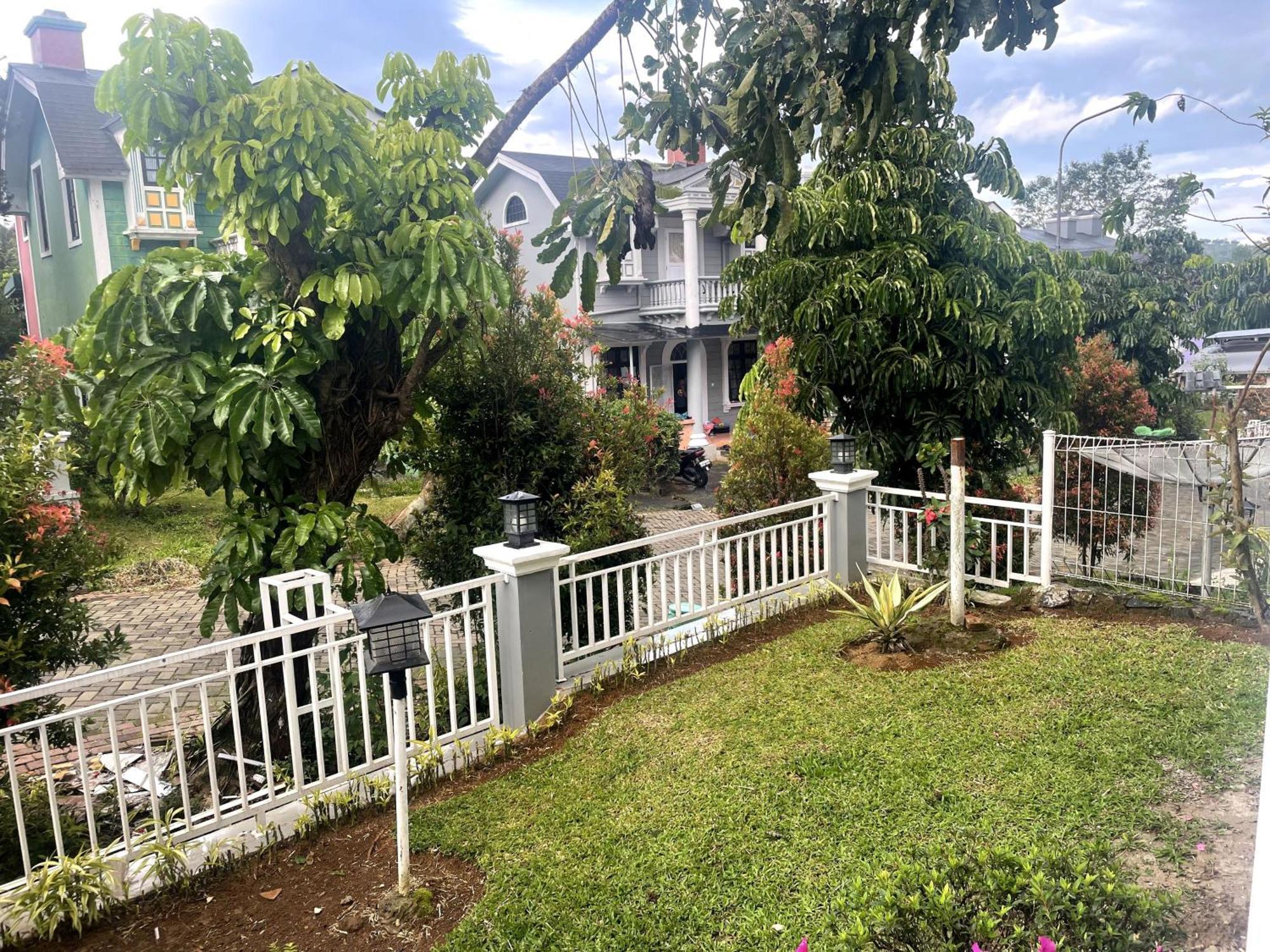 Eton Asia Villas-Kota Bunga Puncak Εξωτερικό φωτογραφία