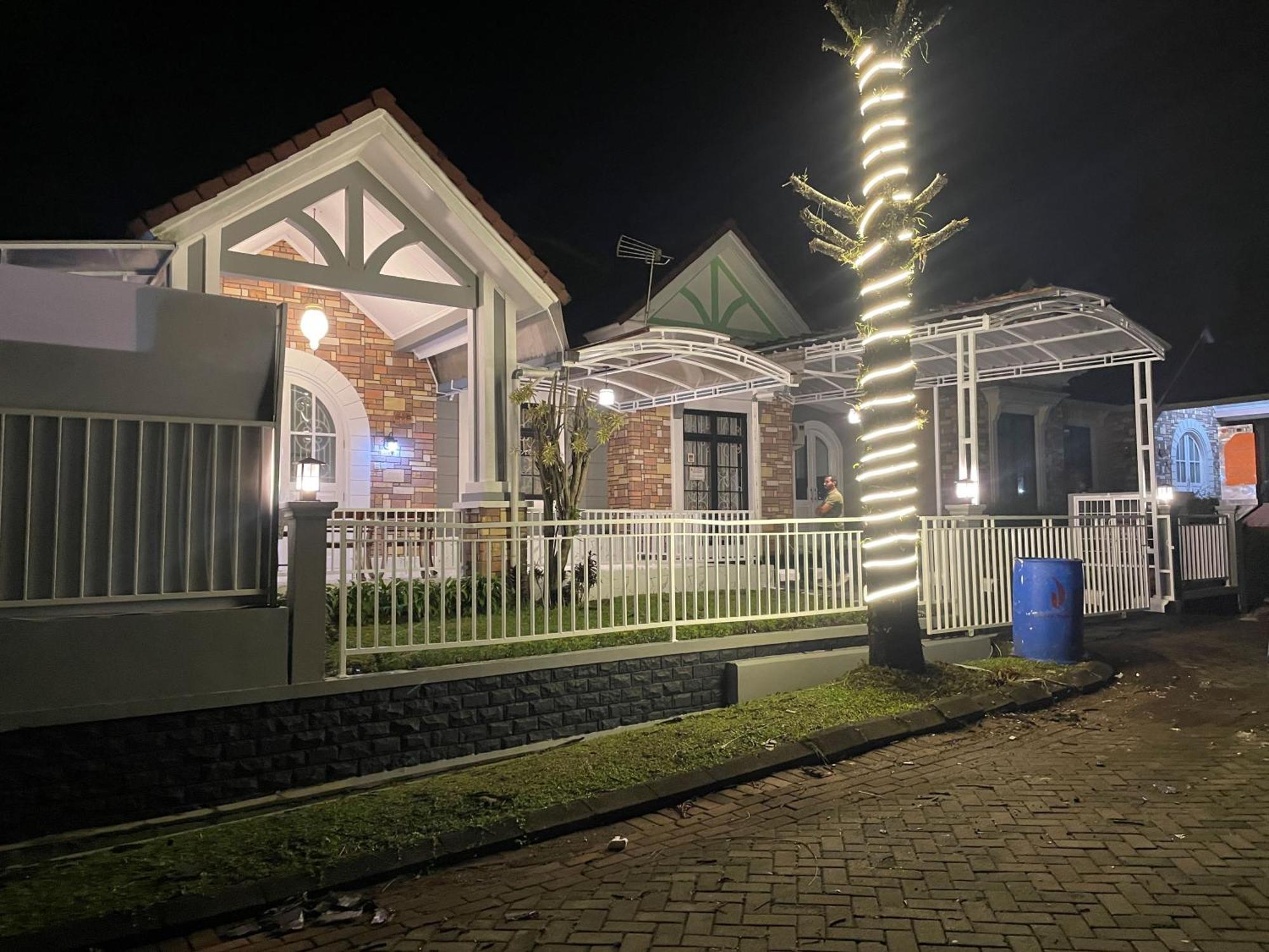 Eton Asia Villas-Kota Bunga Puncak Εξωτερικό φωτογραφία