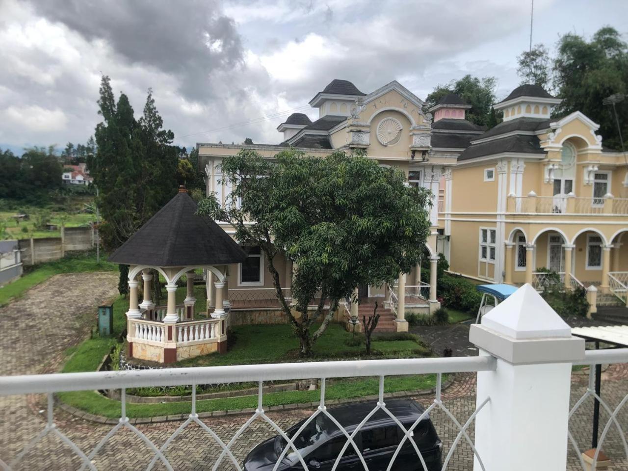 Eton Asia Villas-Kota Bunga Puncak Εξωτερικό φωτογραφία